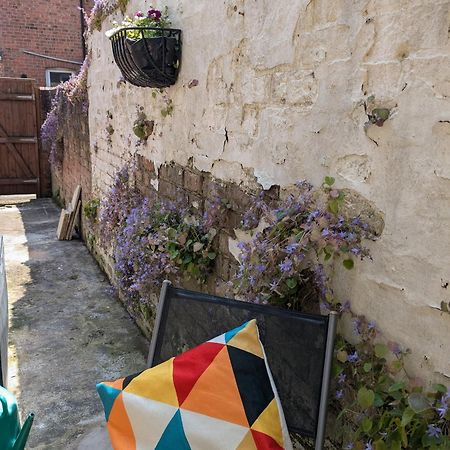 Appartamento The Basement Lytham St Annes Esterno foto