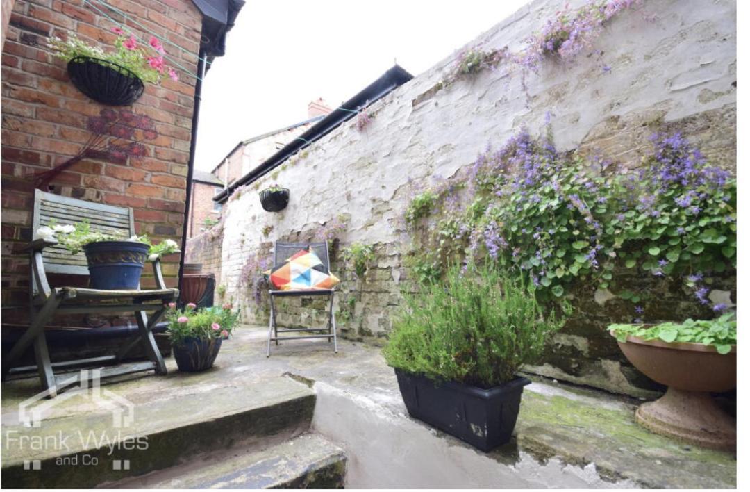 Appartamento The Basement Lytham St Annes Esterno foto